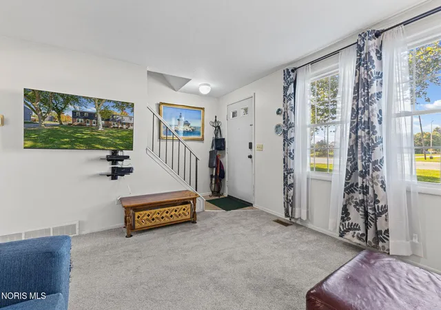 Photo 4 of Condo for sale at 6048 N Summit St, Toledo, OH 43611 | MLS# 10015117 | Listing updated on 2026-10-28