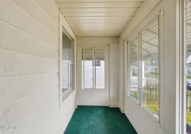 Photo 3 of Single family home for sale at 245 E Park St, Toledo, OH 43608 | MLS# 10014988 | Listing updated on 2026-10-23