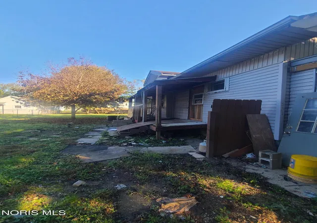 Photo 4 of Single family home for sale at 531 E Park St, Toledo, OH 43608 | MLS# 10015026 | Listing updated on 2026-10-21