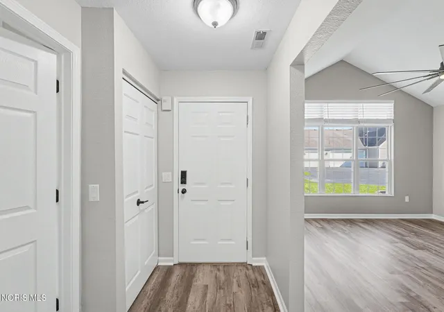 Photo 4 of Condo for sale at 7818 Timbers Edge, Waterville, OH 43566 | MLS# 10015016 | Listing updated on 2026-10-23