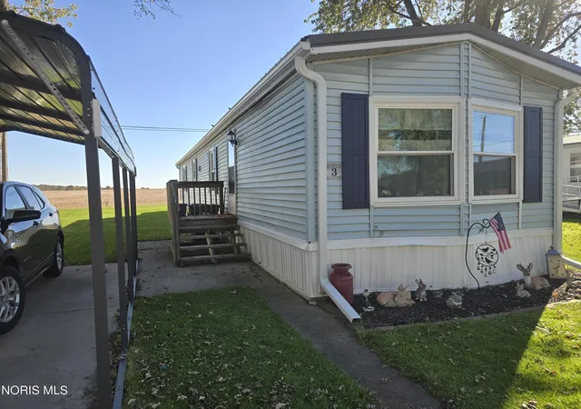 Photo 2 of Manufactured home for sale at 13673 County Rd E #3, Bryan, OH 43506 | MLS# 10015060 | Listing updated on 2026-10-27