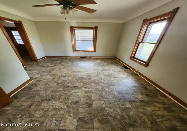 Photo 4 of Single family home for sale at 1336 Noble St, Toledo, OH 43608 | MLS# 10014990 | Listing updated on 2026-10-20