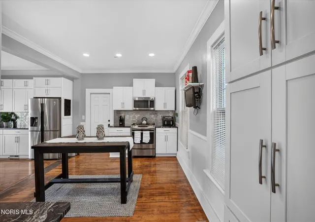 Photo 4 of Single family home for sale at 316 W Harrison St, Maumee, OH 43537 | MLS# 10015041 | Listing updated on 2026-10-28