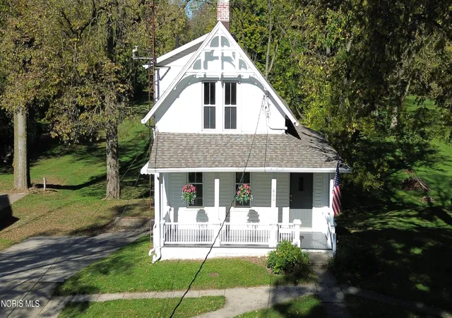 Photo 1 of Single family home for sale at 600 Holgate Ave, Defiance, OH 43512 | MLS# 10015021 | Listing updated on 2026-10-27