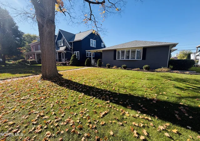 Photo 1 of Single family home for sale at 514 Jefferson Ave, Defiance, OH 43512 | MLS# 10015046 | Listing updated on 2026-10-24