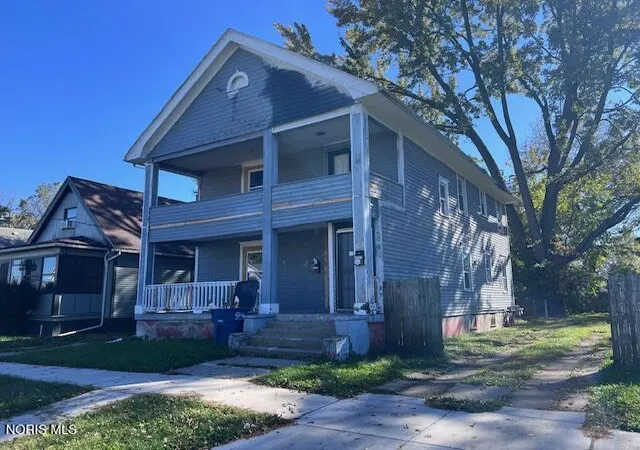 Photo 3 of Multi family home for sale at 1635 Woodland Ave, Toledo, OH 43607 | MLS# 10015242 | Listing updated on 2026-10-26