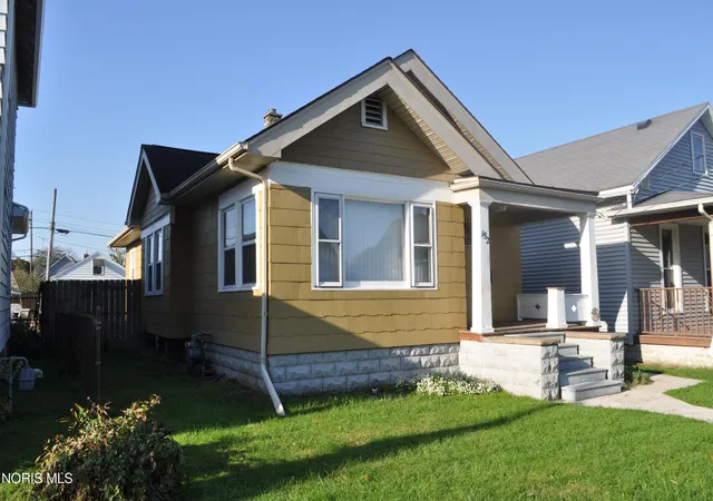 Photo 2 of Single family home for sale at 152 Licking St, Toledo, OH 43605 | MLS# 10015087 | Listing updated on 2026-10-22