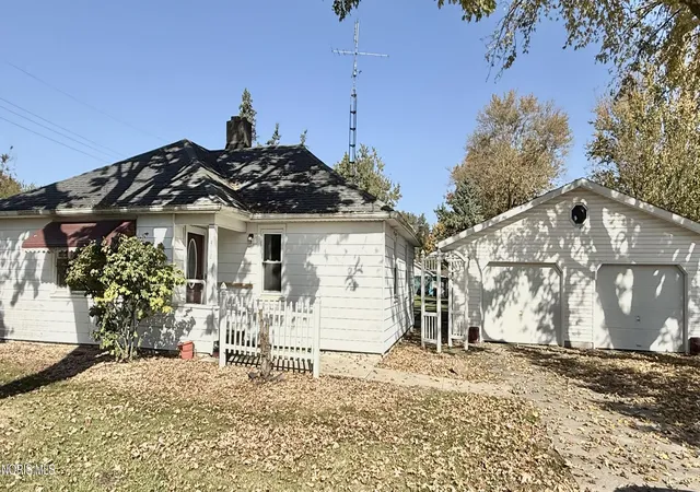Photo 2 of Single family home for sale at 312 W Rice St, Continental, OH 45831 | MLS# 10015097 | Listing updated on 2026-10-22