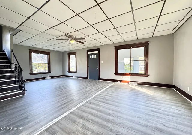 Photo 3 of Single family home for sale at 2307 Upton Ave, Toledo, OH 43606 | MLS# 10015193 | Listing updated on 2026-10-26
