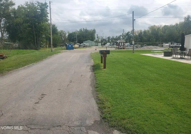 Photo 3 of Land for sale at 3500 W Willow Beach Rd, Port Clinton, OH 43452 | MLS# 10015116 | Listing updated on 2026-10-23
