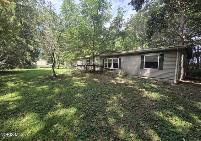 Photo 2 of Single family home for sale at 3510 County Rd C, Swanton, OH 43558 | MLS# 10015133 | Listing updated on 2026-10-23