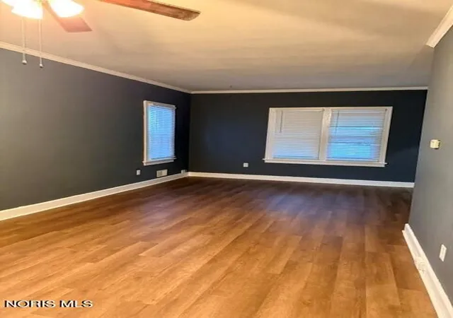 Photo 4 of Single family home for sale at 1954 Berkshire Pl, Toledo, OH 43613 | MLS# 10015150 | Listing updated on 2026-10-23
