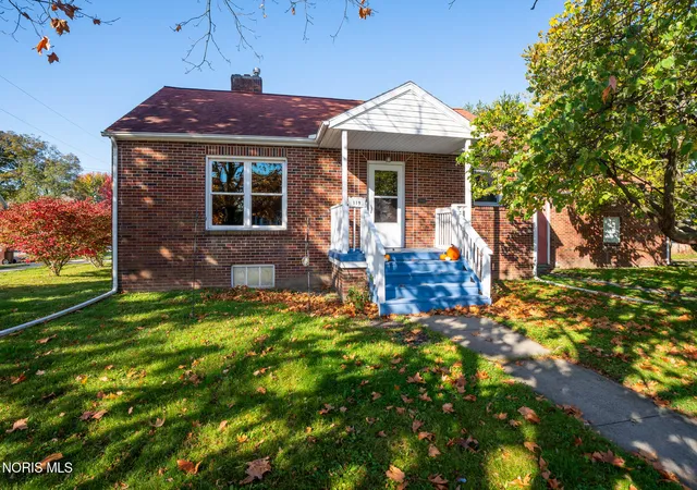 Photo 3 of Single family home for sale at 119 S East Ave, Montpelier, OH 43543 | MLS# 10015233 | Listing updated on 2026-10-26