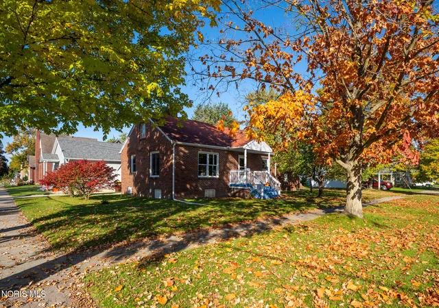 Photo 4 of Single family home for sale at 119 S East Ave, Montpelier, OH 43543 | MLS# 10015233 | Listing updated on 2026-10-26