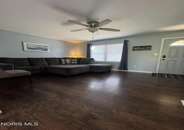Photo 2 of Single family home for sale at 715 N Harvest Ln, Wauseon, OH 43567 | MLS# 10015234 | Listing updated on 2026-10-26