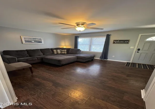 Photo 3 of Single family home for sale at 715 N Harvest Ln, Wauseon, OH 43567 | MLS# 10015234 | Listing updated on 2026-10-26