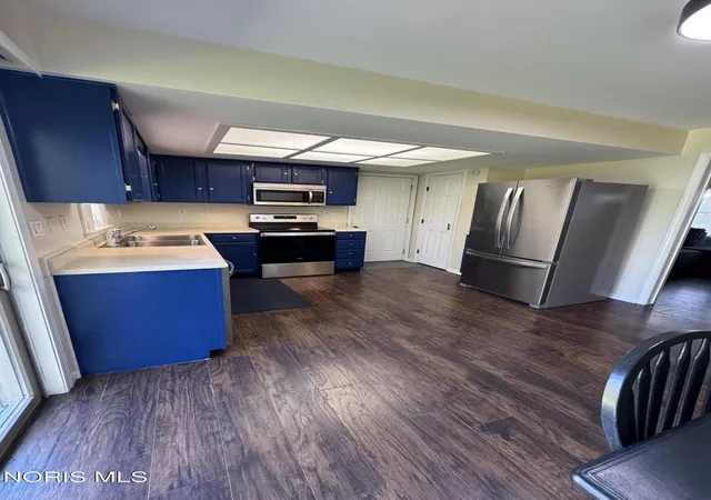 Photo 4 of Single family home for sale at 715 N Harvest Ln, Wauseon, OH 43567 | MLS# 10015234 | Listing updated on 2026-10-26