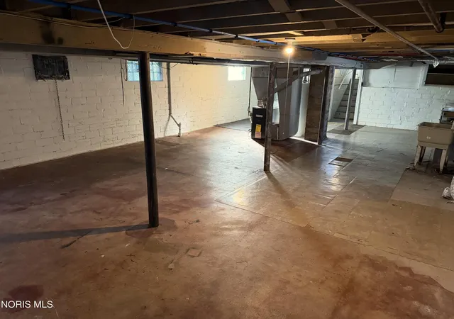 Photo 1 of Single family home for sale at 4131 Commonwealth Ave, Toledo, OH 43612 | MLS# 10015254 | Listing updated on 2026-10-27
