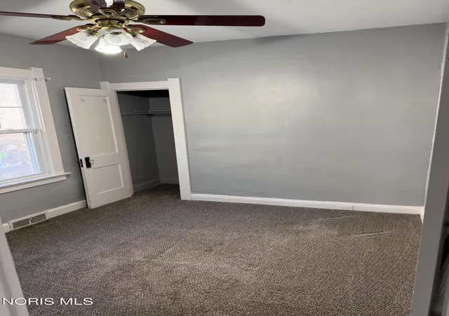 Photo 3 of Single family home for sale at 4131 Commonwealth Ave, Toledo, OH 43612 | MLS# 10015254 | Listing updated on 2026-10-27