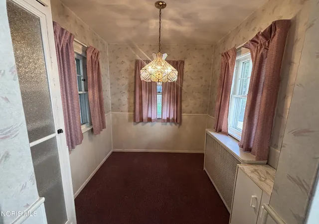 Photo 4 of Single family home for sale at 4435 Walker Ave, Toledo, OH 43612 | MLS# 10015262 | Listing updated on 2026-10-27