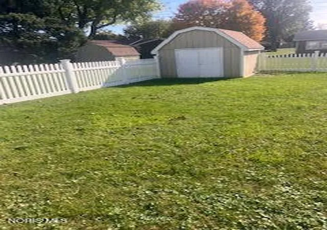 Photo 2 of Single family home for sale at 435 Indian Dr, Upper Sandusky, OH 43351 | MLS# 10015298 | Listing updated on 2026-10-28