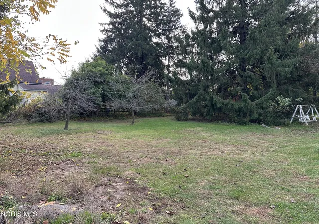 Photo 3 of Single family home for sale at 6055 Hill Ave, Toledo, OH 43615 | MLS# 10015269 | Listing updated on 2026-10-27