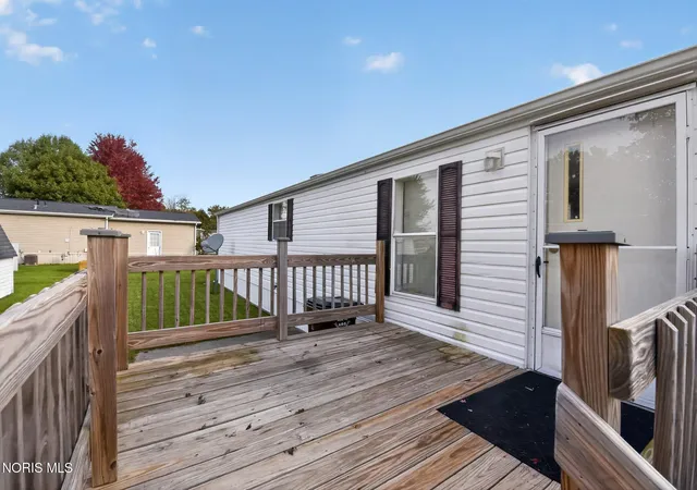 Photo 4 of Manufactured home for sale at 14900 County Rd H #32, Wauseon, OH 43567 | MLS# 10015320 | Listing updated on 2026-10-28