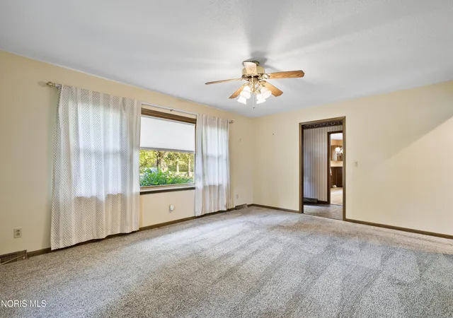 Photo 3 of Single family home for sale at 1733 County Rd 4 1, Swanton, OH 43558 | MLS# 10015323 | Listing updated on 2026-10-30