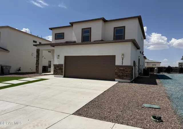 Photo 2 of Single family home for sale at 12737 Cono Norte Dr, El Paso, TX 79934 | MLS# 946200 | Listing updated on 2026-09-04