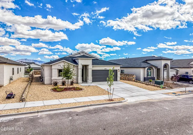Photo 2 of Sale Pending at 6045 Zinc Hl St, Santa Teresa, NM 88008 | MLS# 922244 | Listing updated on 2026-10-26