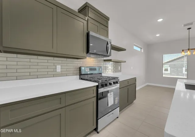 Photo 3 of Single family home for sale at 3812 Aspire Pl, El Paso, TX 79938 | MLS# 938284 | Listing updated on 2026-09-17