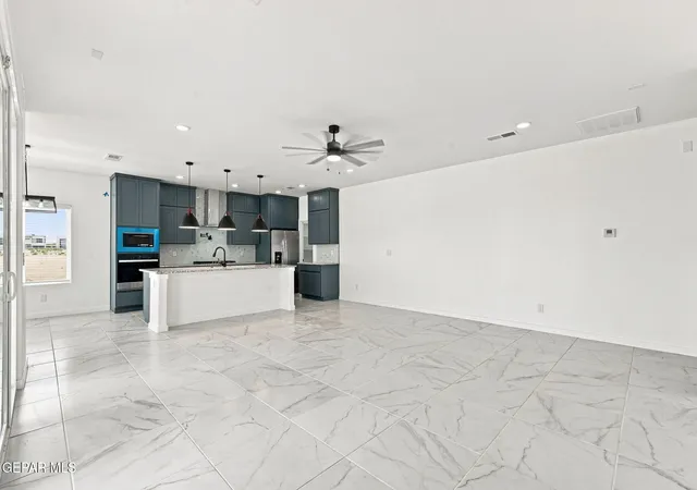 Photo 4 of Single family home for sale at 9748 Calle Cancun St, El Paso, TX 79927 | MLS# 938289 | Listing updated on 2026-09-03