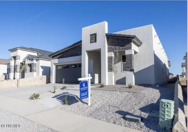 Photo 3 of Single family home for sale at 12753 Eltham Dr, Horizon City, TX 79928 | MLS# 950833 | Listing updated on 2026-09-09