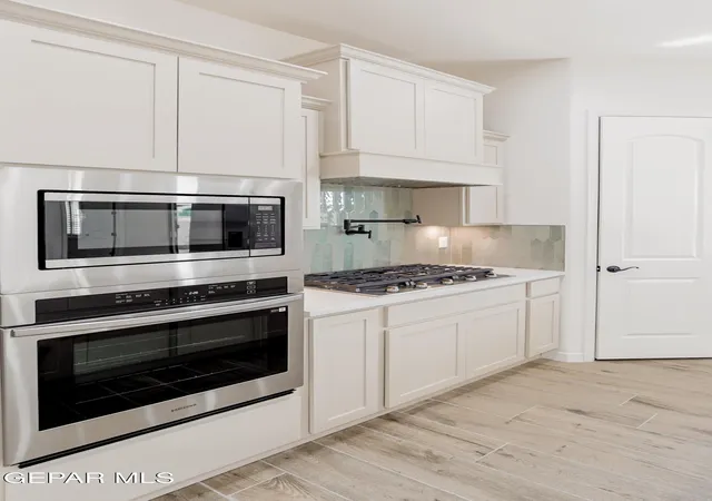 Photo 4 of Sale Pending at 717 Paseo Modesto Dr, El Paso, TX 79928 | MLS# 941350 | Listing updated on 2026-09-22
