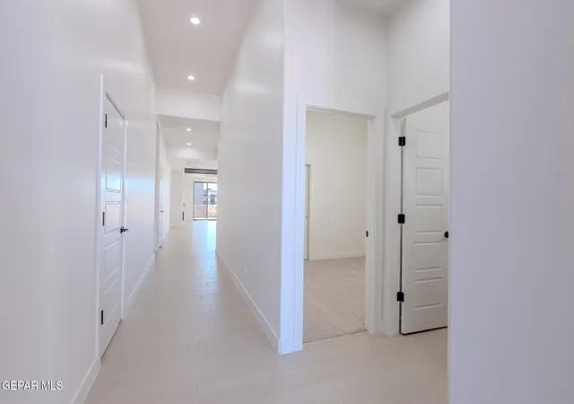 Photo 3 of Single family home for sale at 3813 Aspire Pl, El Paso, TX 79938 | MLS# 945345 | Listing updated on 2026-10-22