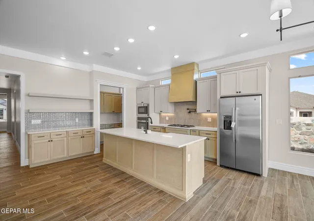 Photo 2 of Single family home for sale at 13461 Emerald Ter Dr, El Paso, TX 79928 | MLS# 947859 | Listing updated on 2026-09-12