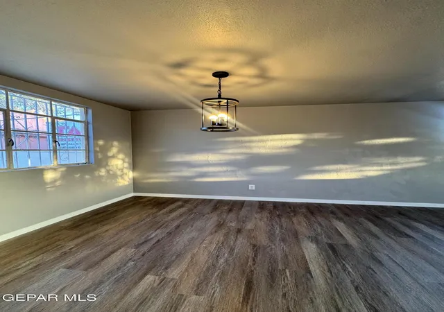 Photo 3 of Single family home for sale at 828 Olson St, El Paso, TX 79903 | MLS# 948116 | Listing updated on 2026-09-20