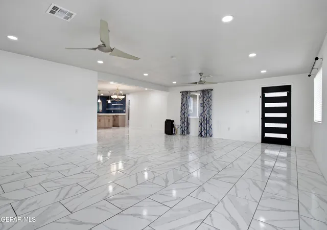 Photo 3 of Single family home for sale at 2700 Berwick Rd, El Paso, TX 79925 | MLS# 949930 | Listing updated on 2026-09-20