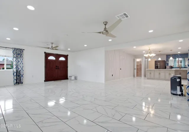 Photo 3 of Single family home for sale at 2700 Berwick Rd, El Paso, TX 79925 | MLS# 949930 | Listing updated on 2026-09-20