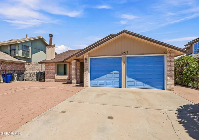 Photo 2 of Single family home for sale at 10936 Ernie Banks Dr, El Paso, TX 79934 | MLS# 950638 | Listing updated on 2026-09-08