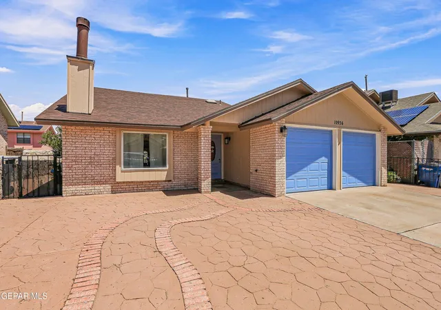 Photo 3 of Single family home for sale at 10936 Ernie Banks Dr, El Paso, TX 79934 | MLS# 950638 | Listing updated on 2026-09-08