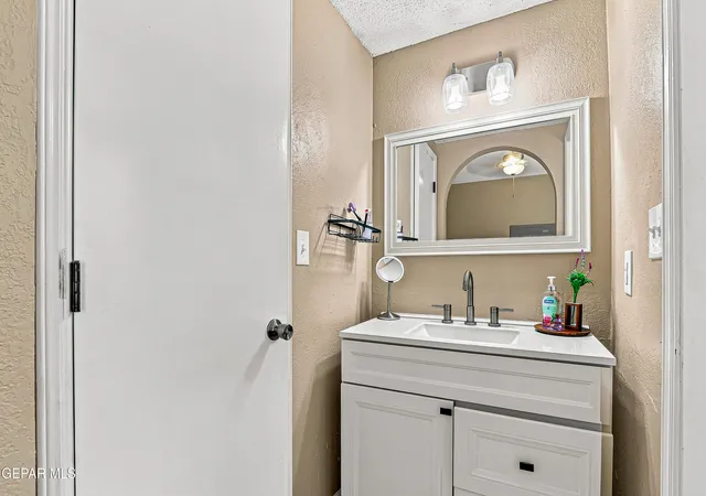 Photo 4 of Single family home for sale at 10936 Ernie Banks Dr, El Paso, TX 79934 | MLS# 950638 | Listing updated on 2026-09-08