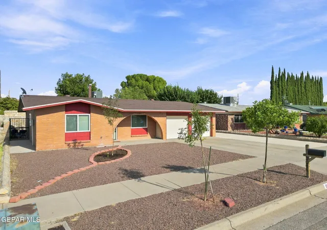 Photo 3 of Single family home for sale at 3000 Sea Breeze Dr, El Paso, TX 79936 | MLS# 950606 | Listing updated on 2026-09-18