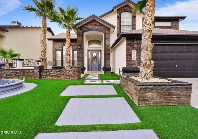 Photo 2 of Single family home for sale at 3116 Lookout Point Dr, El Paso, TX 79938 | MLS# 950496 | Listing updated on 2026-09-08
