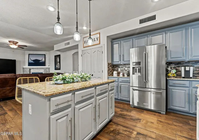 Photo 4 of Single family home for sale at 3116 Lookout Point Dr, El Paso, TX 79938 | MLS# 950496 | Listing updated on 2026-09-08