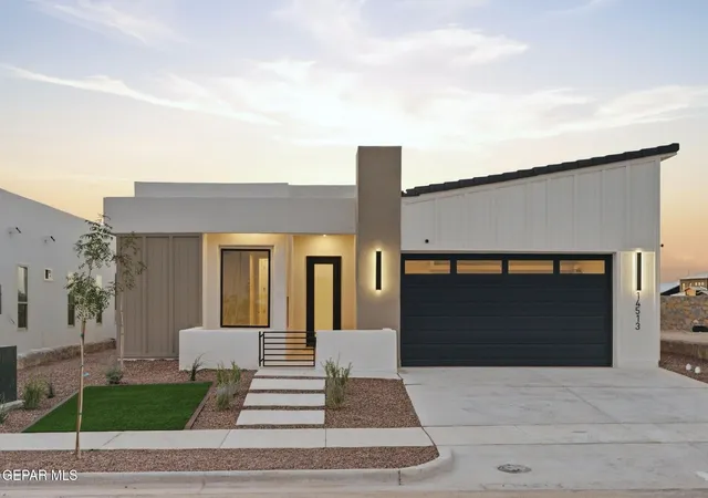 Photo 1 of Single family home for sale at 14513 Leyland Pkwy, Horizon City, TX 79928 | MLS# 949850 | Listing updated on 2026-10-25