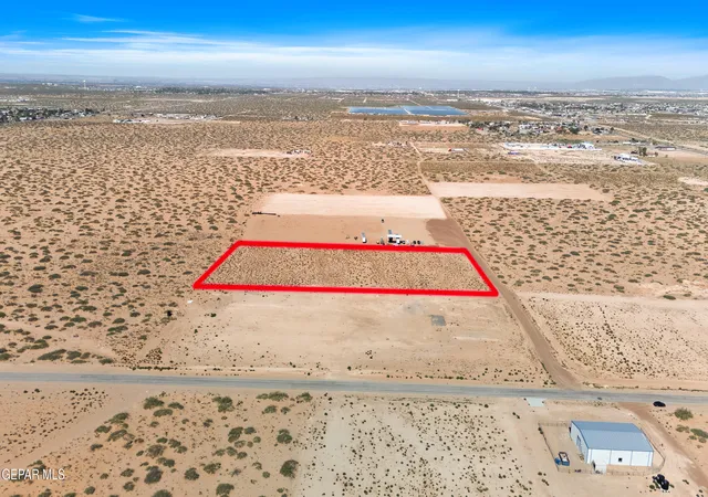 Photo 3 of House for sale at Pn207117 Buffalo Dr, Horizon City, TX 79928 | MLS# 950175 | Listing updated on 2026-09-01