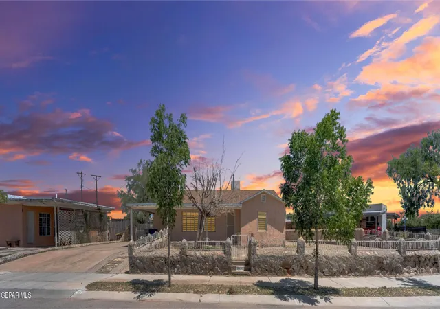 Single family home for sale at 5013 Flower Dr, El Paso, TX 79905 | MLS# 950474
