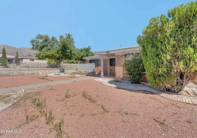 Photo 4 of Single family home for sale at 3601 Truman Ave, El Paso, TX 79930 | MLS# 950479 | Listing updated on 2026-09-02