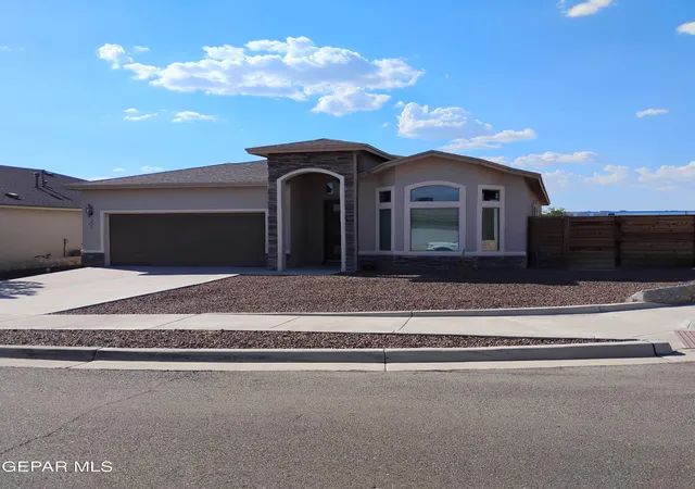 Photo 1 of Single family home for sale at 301 S Manzanita Dr, El Paso, TX 79928 | MLS# 950532 | Listing updated on 2026-09-20